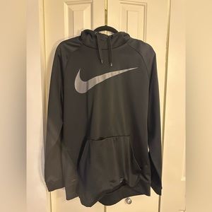 Nike men’s black hoodie
